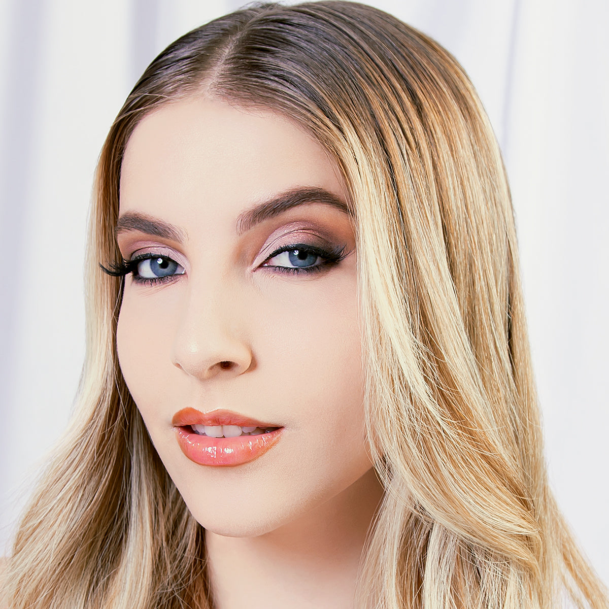 Cream Contour 01