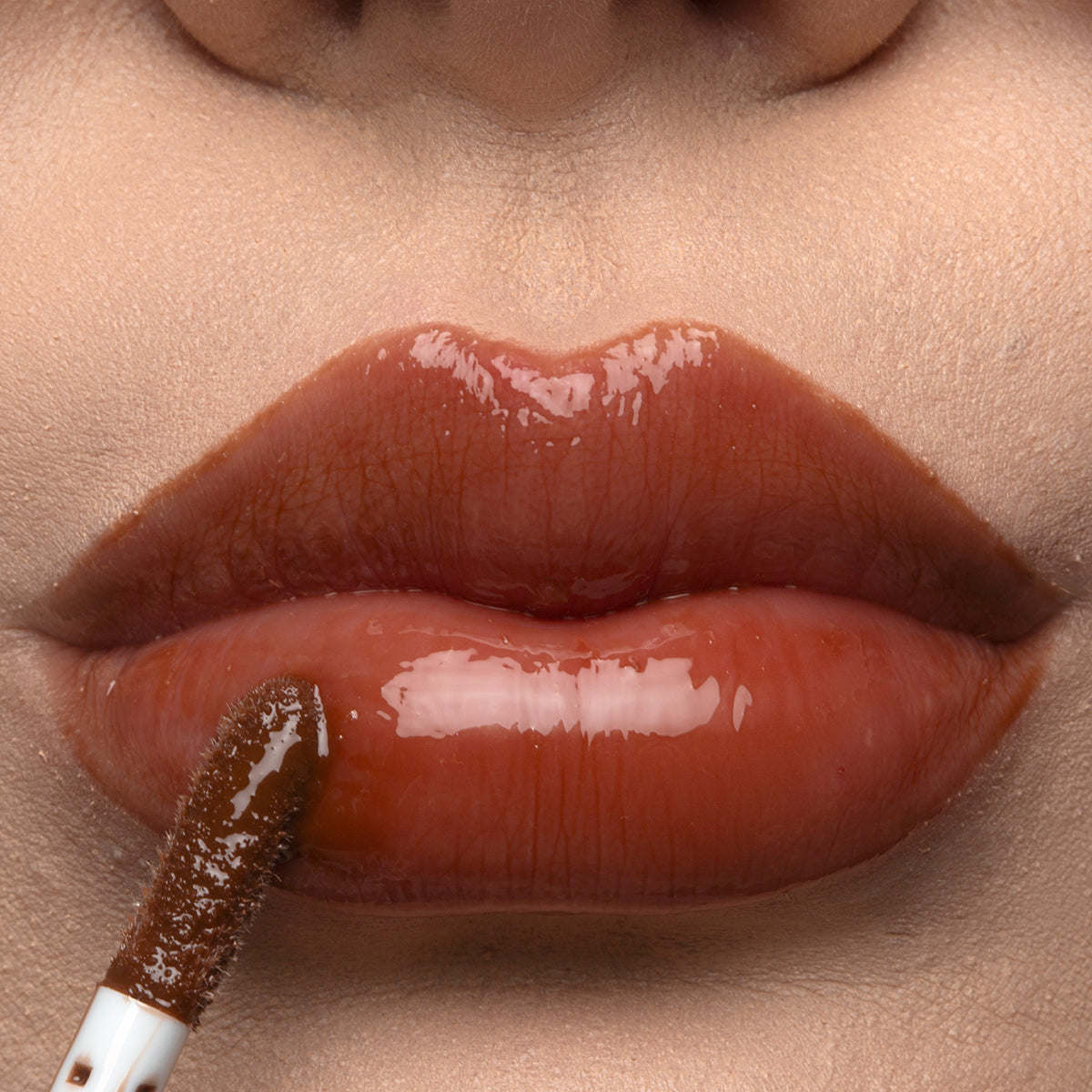 Hot Lips Brown